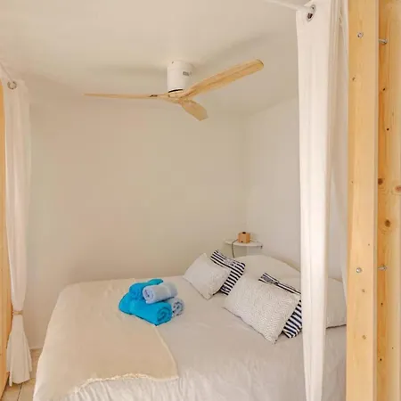 Petit Paradis Vue Mer- Et Calanques A 3 Mn Apartment Saint-Raphaël